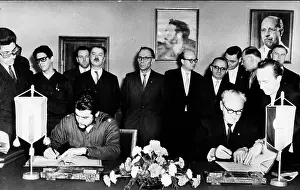 Guevara: Guevara Represents Cuba