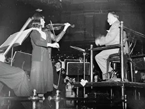 Beecham: Guila Bustabo and Thomas Beecham