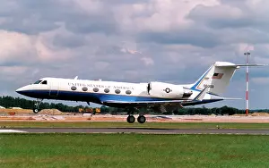 1181: Gulfstream C-20H 90-0300