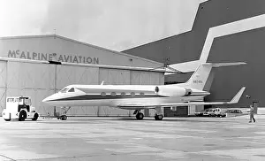 Luton: Gulfstream III N874RA