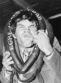 Gurner: GURNING MAN