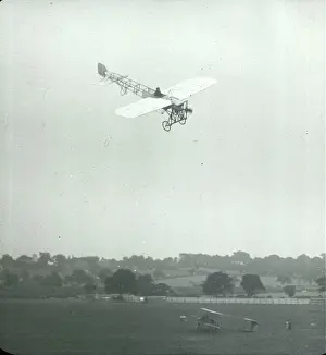 Hamel: Gustav Hamel in flight