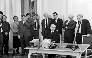 Husak: Gustav Husak - resignation - speech - TV