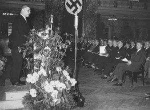 Booksellers: Gustav Langenscheidt, 1935