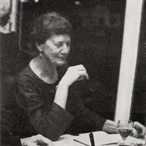 Sandra Lousada: Gwendolyn Herbert