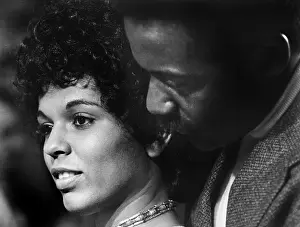 Gwenn: Gwenn Mitchell - Richard Roundtree