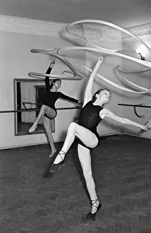 Ribbons: Gymnast starlet Paradieva