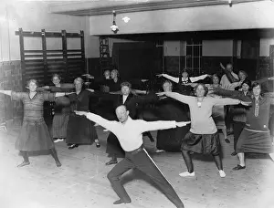 Grandmothers: Gymnastics for grandmothers