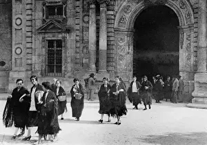 Capes: Gypsies in Seville, 1930