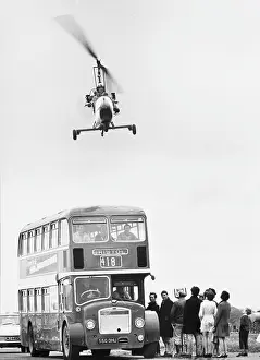 Commuting: GYROCOPTER BEATS TRAFFIC