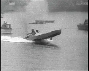 Speedboat: H Scott Paine water speed attempt record in