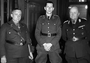 Kaiserhof: Hadamovsky with board members of the German Radio Chambe