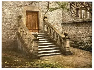 Haddon: Haddon Hall, Dorothy Vernon's Steps, Derbyshire, England