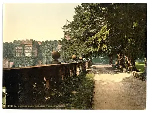 Haddon: Haddon Hall, Dorothy Vernon's Walk, Derbyshire, England