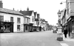 Hadleigh: Hadleigh, High Street c1955