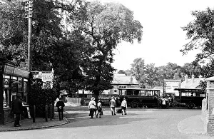 Hadleigh: Hadleigh London Road 1920s
