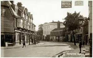 Hadlow: Hadlow, Kent - Broadway