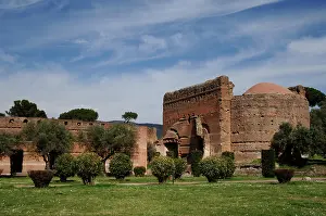 Lazio: Hadrian's Villa. Pecile and Hall of Philosophers. 2nd centur