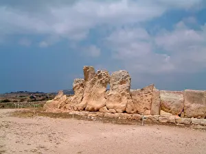 Wied: HAGAR QIM MEGALITH/MALTA