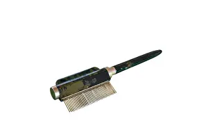 Groomed: Hair curling comb