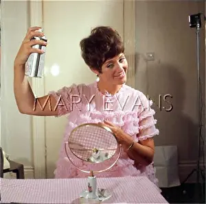 Emberton: HAIRSPRAY 1960S