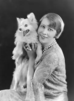 Eaton: Hairstyle, 1920s