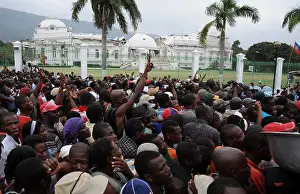 Magnitude: Haitians gathers for food distribution in ?