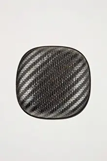 Shakudō: Hako-style netsuke shaped as a squarish woven lidded basket