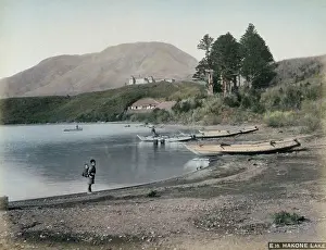 Mikados: Hakone Lake