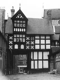 Gatehouses: HALF-TIMBERED GATEWAY