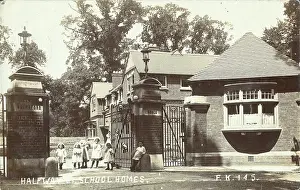 Hollies: Halfway St, School Homes