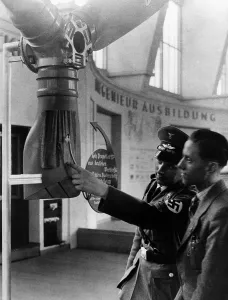 Four Year: The Hall of Aviation at the exhibition Schaffendes Volk