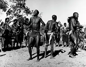 Ethnomusicology: Hambaraqhengo dancing. 2, Hambaraqhengo dance, Unknown
