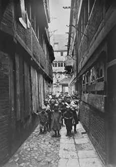 Passageway: The Hamburg Old Town, 1901