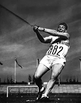 Thrower: Hammer thrower Karl Hein during the Summer Olympics in