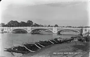 Hampton: Hampton Court Bridge