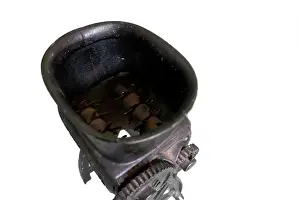 Chip: Hand cranked ice breaking machine