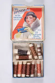 Glam: Handbag hose mending outfit, threads for stocking