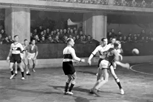 Handball: Handball