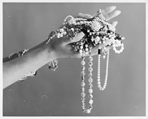 A HANDFUL OF JEWELLERY