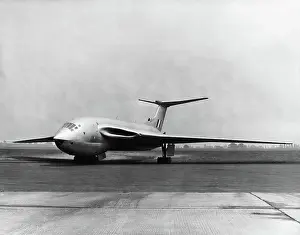 Hp 80: Handley Page HP-80 Victor