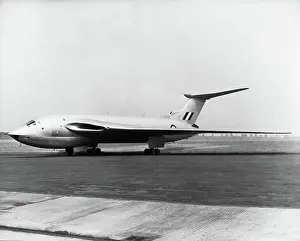 Hp 80: Handley Page HP-80 Victor