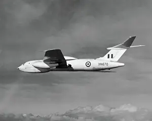 Hp 80: Handley Page HP-80 Victor