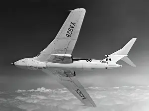 Sqdn: Handley Page HP-80 Victor