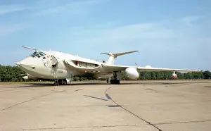 Marham: Handley Page Victor K.2 XL164