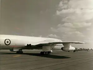 Handley Page Victor prototype tanker conversion
