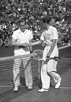 Gramm: Handshake after a tennis tournament
