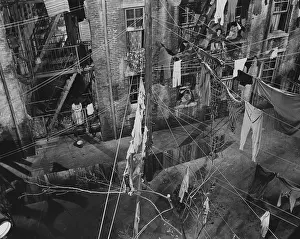 Clothesline: Hanging out the laundry