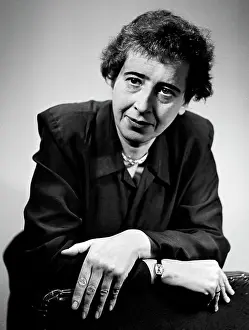 Hande: Hannah Arendt