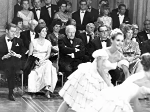 Hannes: Hannes Androsch at a ballet performance